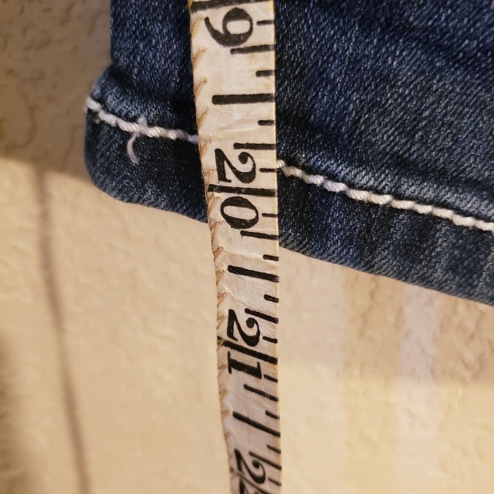 BKE Cropped Culture Jeans Womens Low Rise Medium Wash Size 28 - Picture 7 of 8